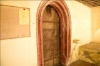 Kirche_Tuer_von_Seite.jpg